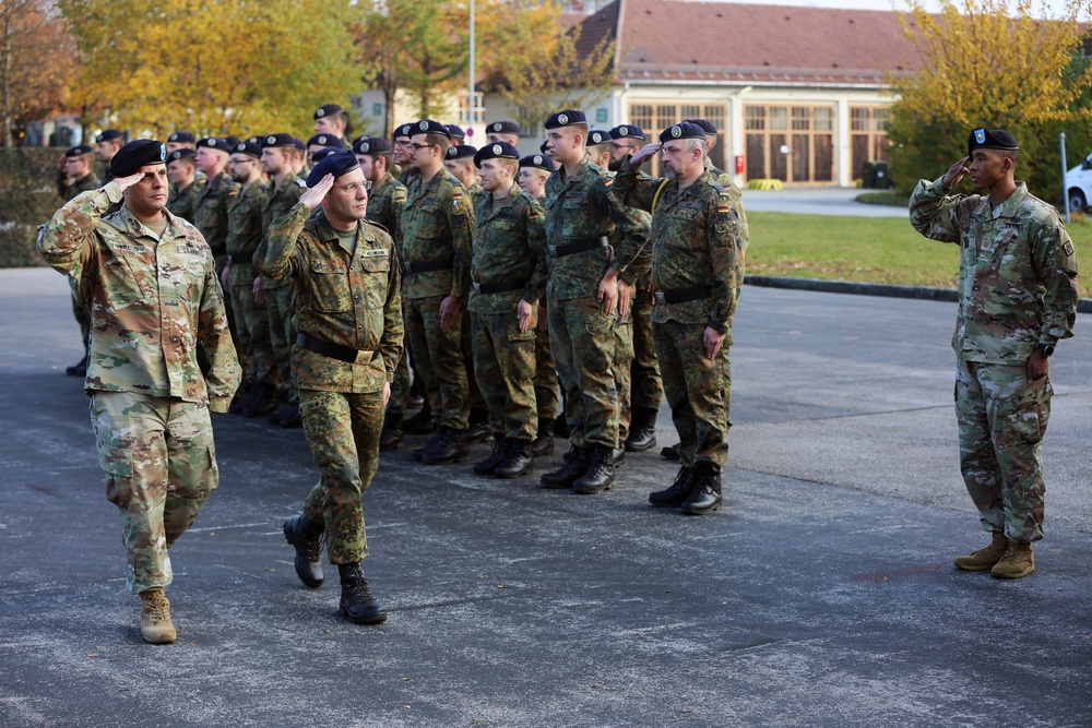 US, German Signal units formalize partnership at ceremony in Bavaria