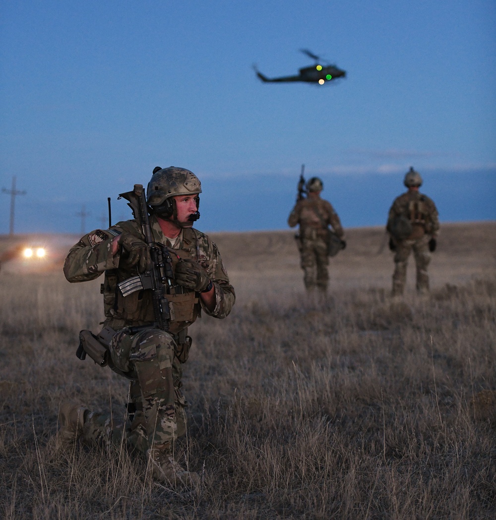 Members of the 341st Security Forces Group practice a launch facility recapture during exercise Global Thunder 19, Oct. 30, 2018, at Malmstrom Air Force Base, Mont.