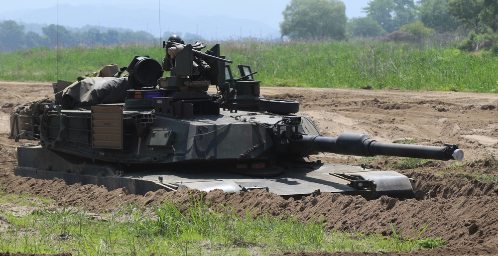 B Co, 3-69 AR training in Korea