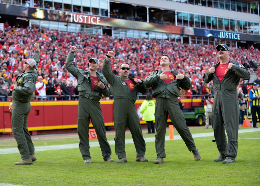 A-10 Pilots Wave to Audience During Kansas City Chiefs Game