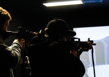 Carolina Hurricanes hockey team visits Fort Bragg