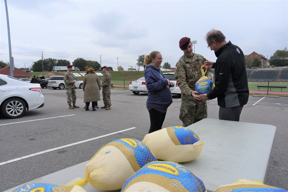 1,000 Turkeys to be gobble-gobbled by Fort Bragg Soldiers and Civilians