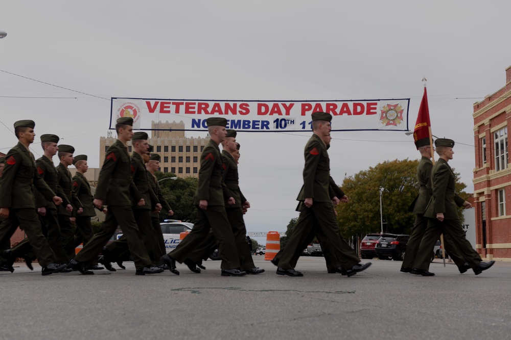 Photo Story – San Angelo honors veterans, retirees during 2018 Veterans Day Parade