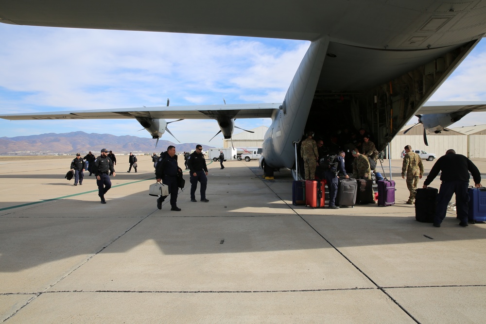 CBP officers arrive in San Diego to supplement Operation Secure Line