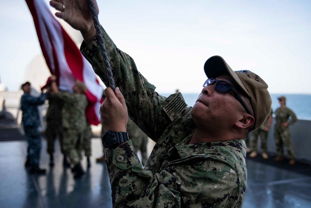 USS Green Bay arrives in Papua New Guinea