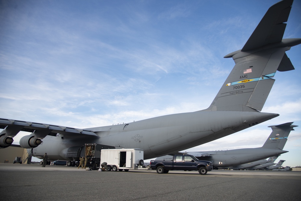 9th Airlift Squadron supports 142nd Aeromedical Evacuation and 337th Airlift Squadron training