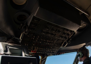 9th Airlift Squadron supports 142nd Aeromedical Evacuation and 337th Airlift Squadron training