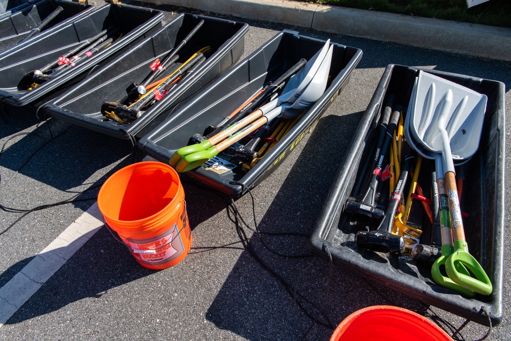 Team Rubicon Help Residents Recover From Hurricane Michael