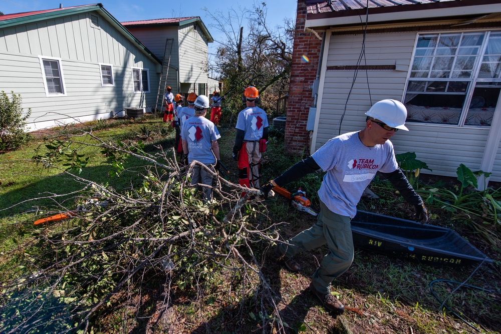 Team Rubicon Help Residents Recover From Hurricane Michael