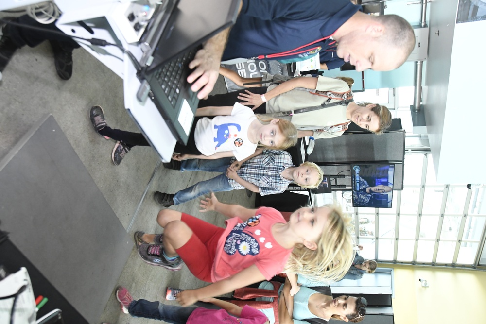 Fleet Week San Diego Student STEM Day