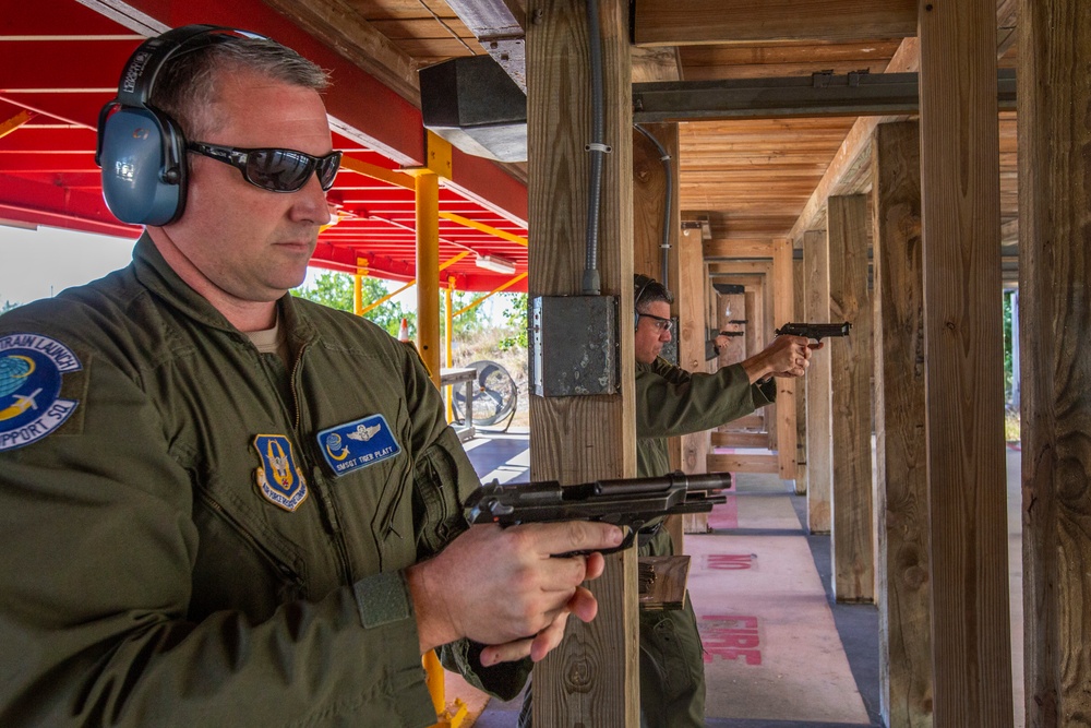 514th air crews qualify on 9mm