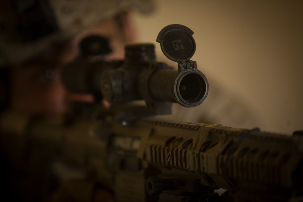 Marines of 1/8 perform urban clearing operations during ITX 1-19