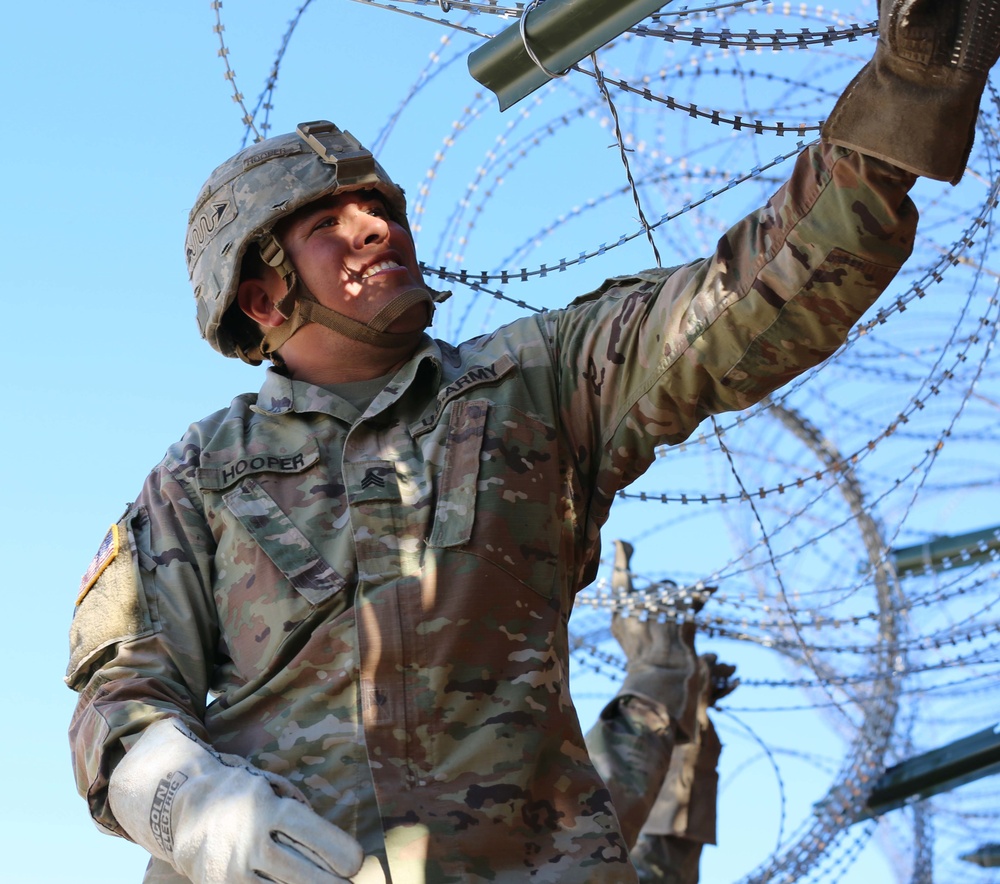 87th Sapper Company install C-Wire in Arizona to support Customs Border