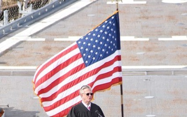 Naval Museum hosts a naturalization ceremony