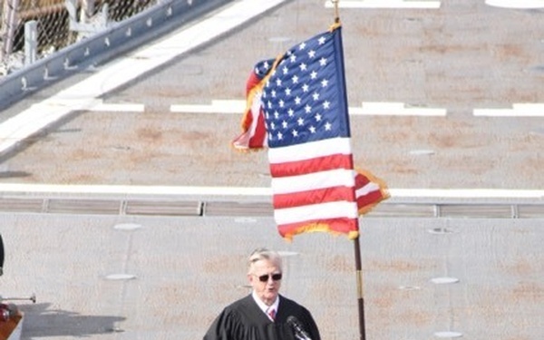 Naval Museum hosts a naturalization ceremony