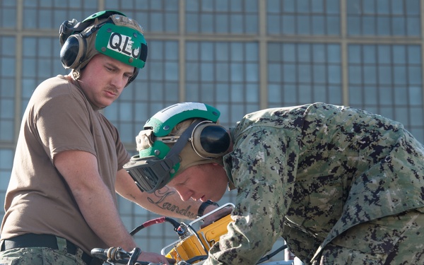 (HSC) 3 Helicopter Maintenance