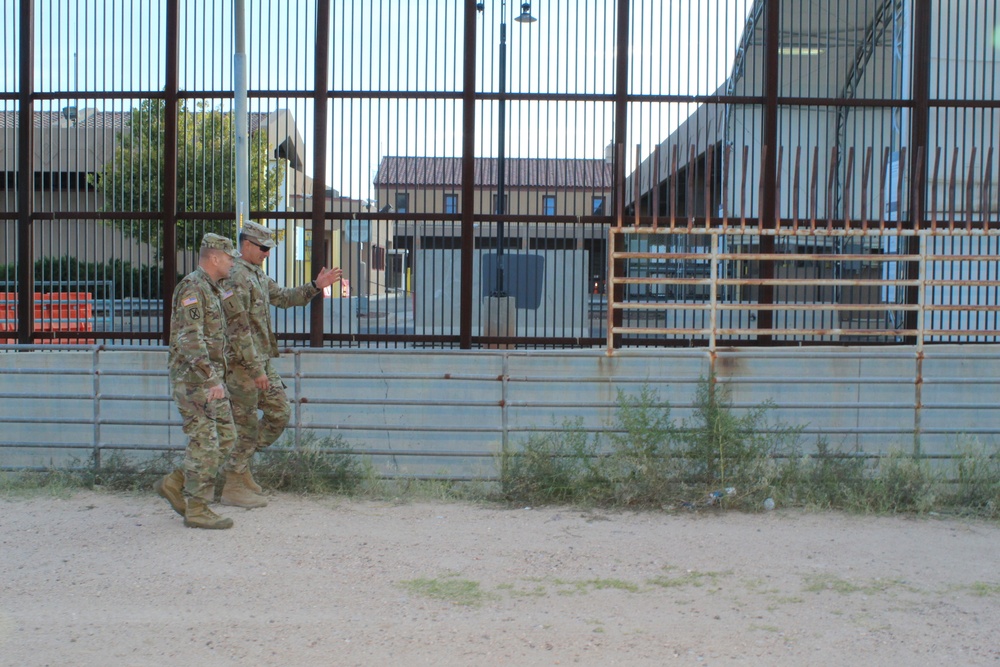 Lieutenant General Buchanan Visits Arizona Ports of Entry