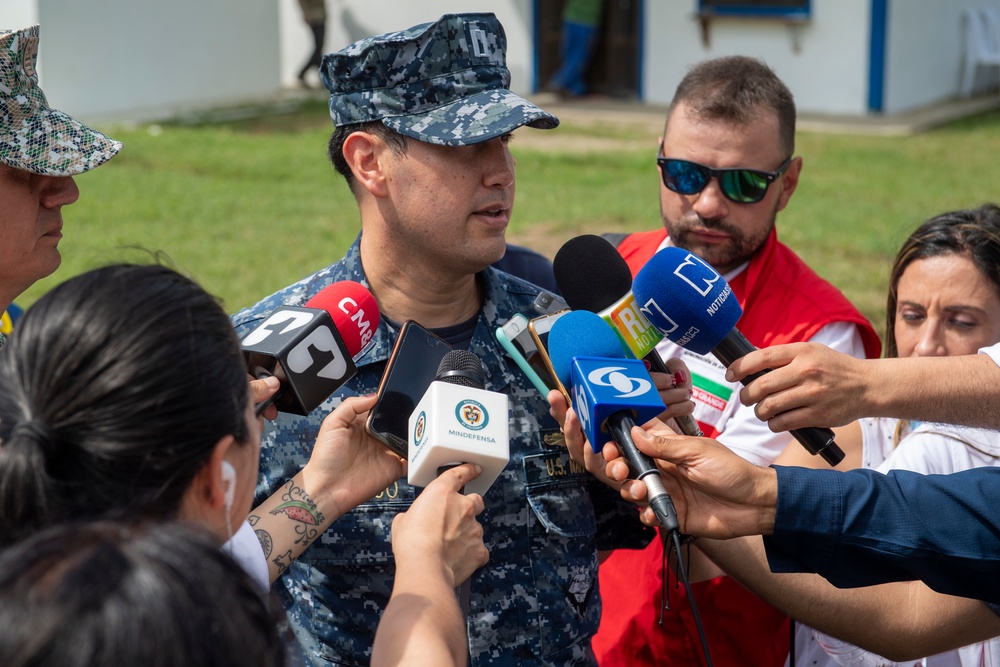USNS Comfort Personnel Treat Patients at a Land-based Medical Site, in Colombia