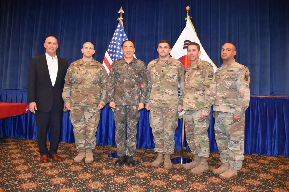 Air Defenders Recognized for Excellence at Missile Defender of the Year Banquet