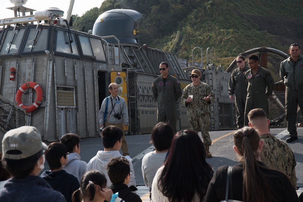 Children take a tour of Naval Beach Unit 7 facilities