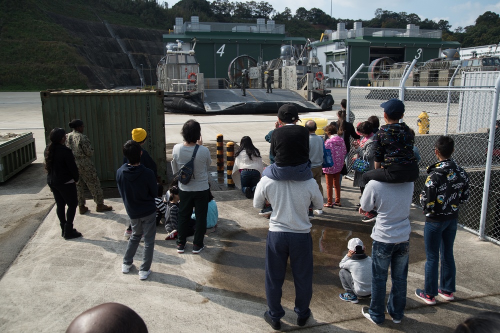 Children take a tour of Naval Beach Unit 7 facilities