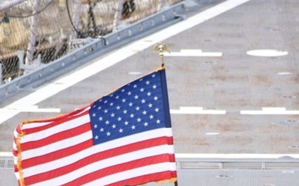 Naval Museum hosts a naturalization ceremony