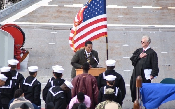 Naval Museum hosts a naturalization ceremony