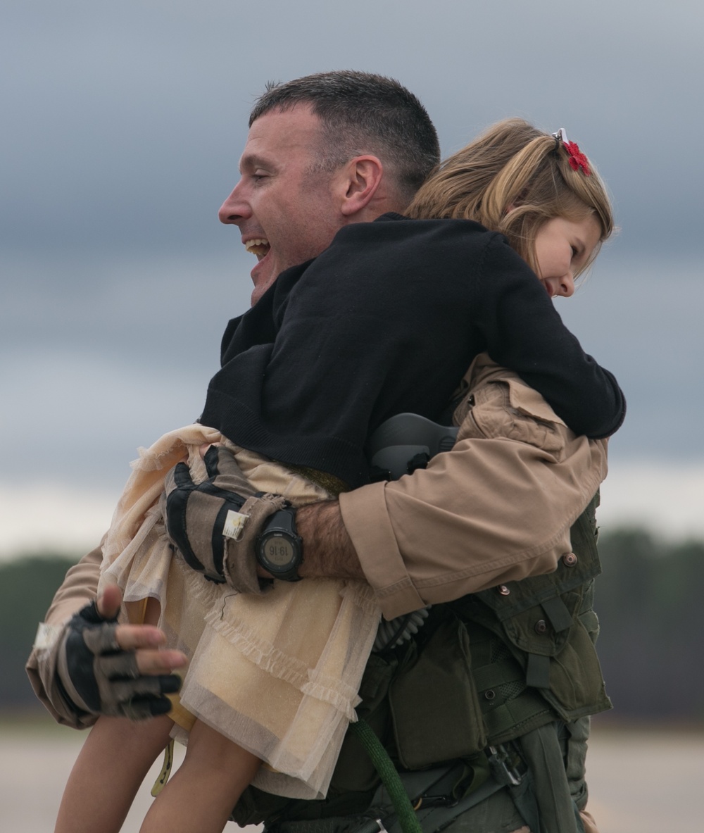 VMAQ-2 Prowlers and Pilots return from Deployment