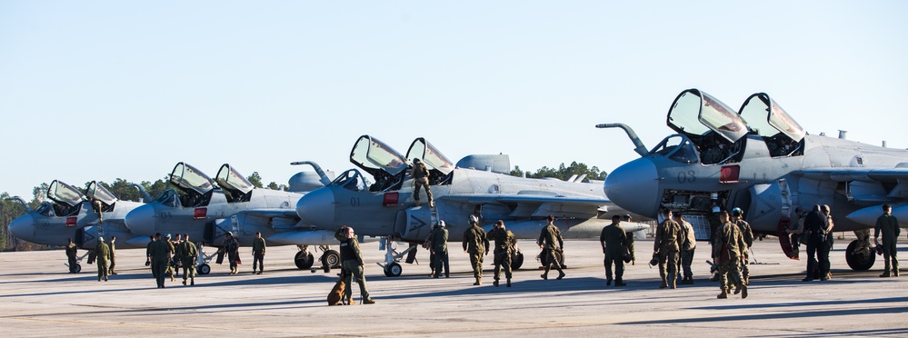 VMAQ-2's Last Homecoming