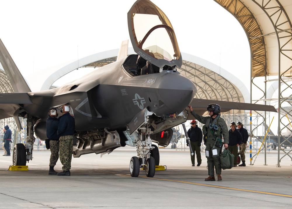 Navy’s F-35c Gets Ready for Take-off