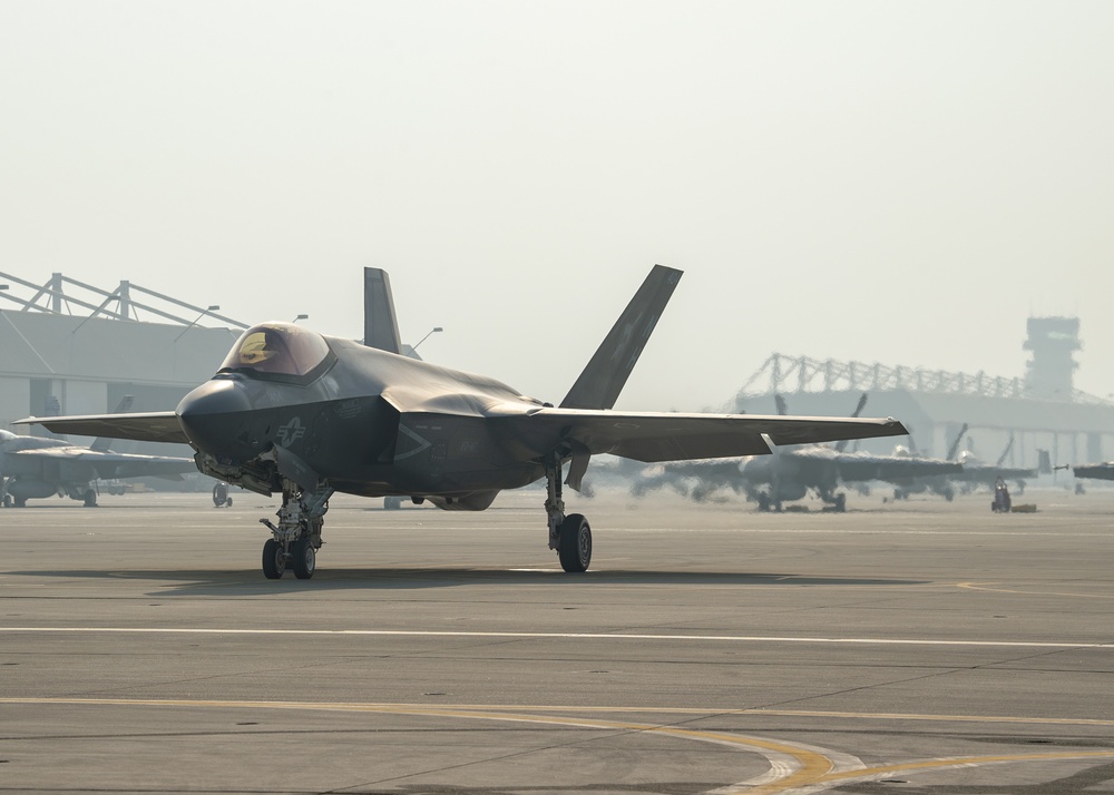 Navy’s F-35c Gets Ready for Take-off