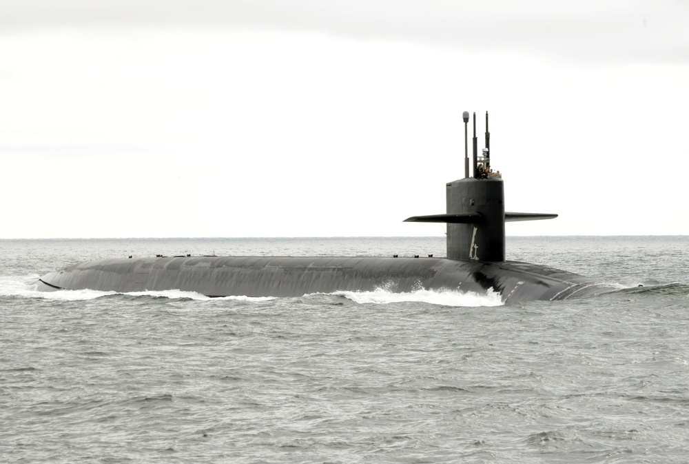 USS Rhode Island (Blue) Returns to Home Port