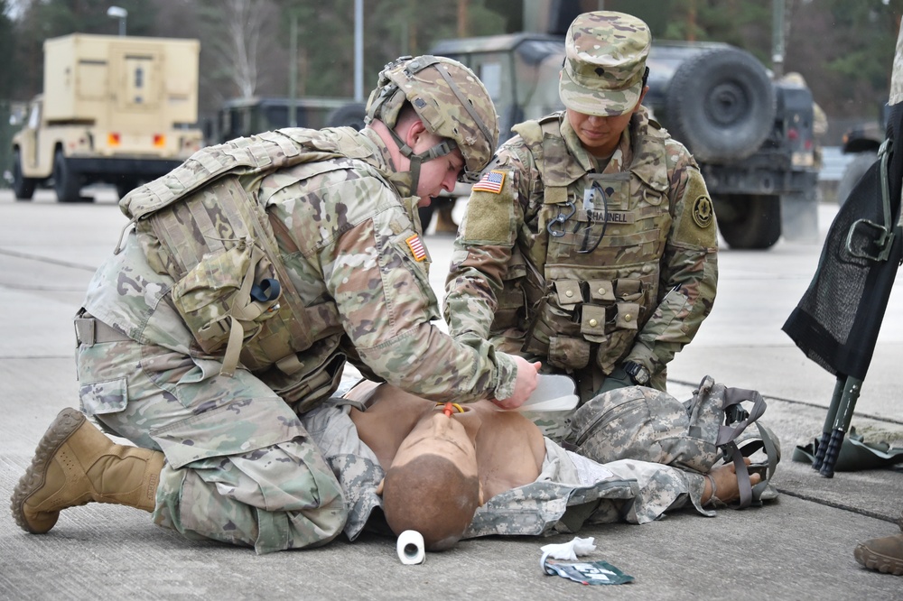 2CR noncommissioned officer and soldier of the quarter competition