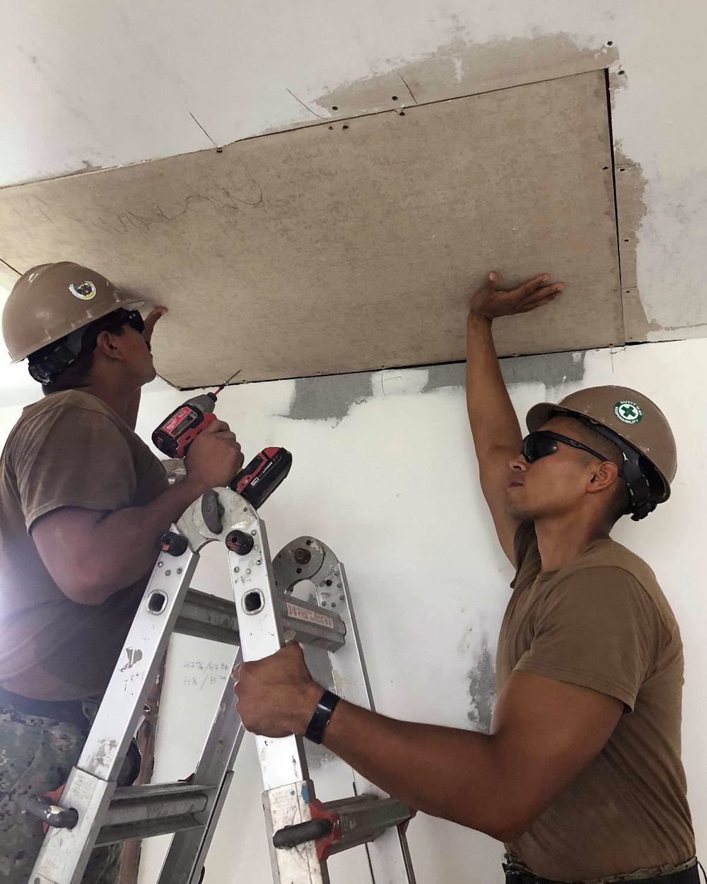 NMCB 1 Builds School in the Marshall Islands