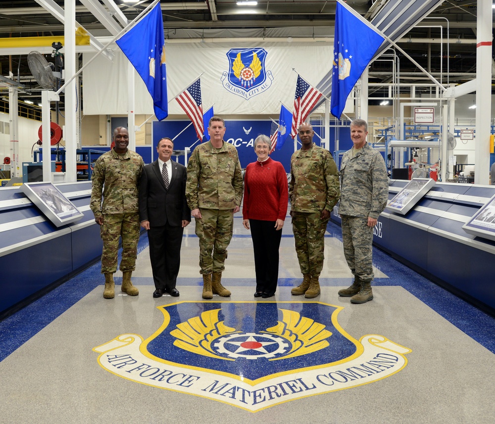 Air Force Secretary announces Tinker home for B-21 Raider maintenance
