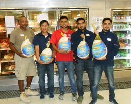 Turkeys arrive in Qatar for Thanksgiving