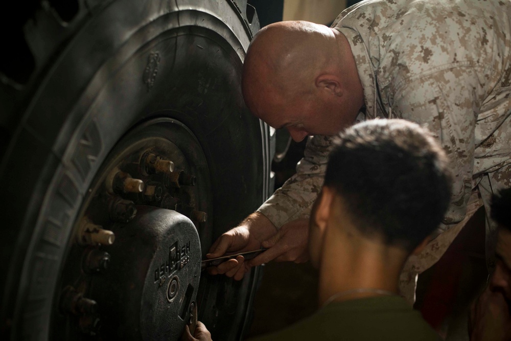 CLB-13 replace 7 ton truck tires