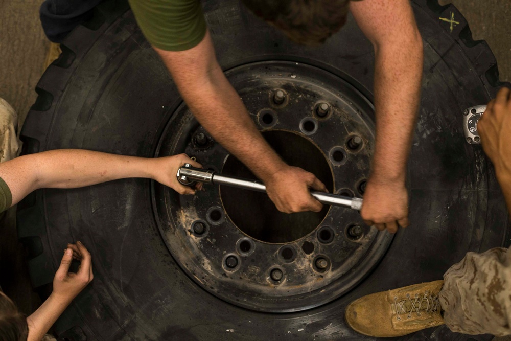 CLB-13 replace 7 ton truck tires