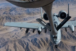 KC-135 Stratotanker team keeps warfighters fueled