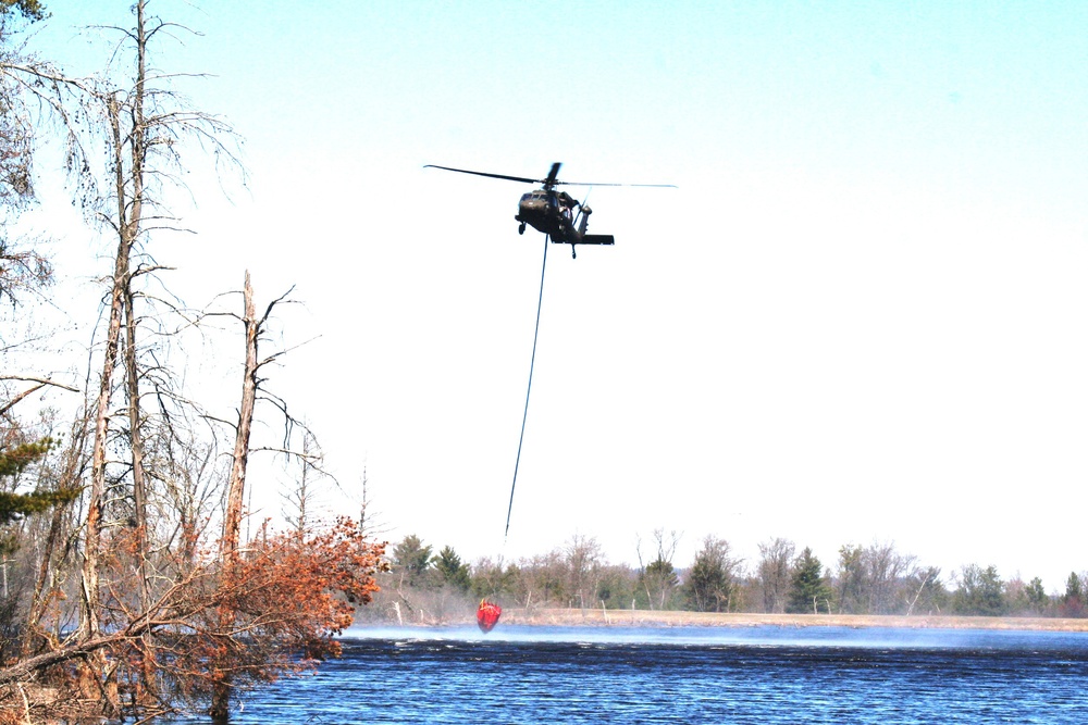 Black Hawk helicopter celebrates 40 years of aviation service to Army