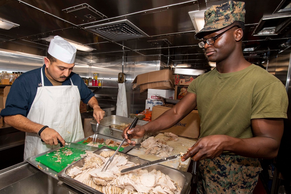 USS Somerset Celebrates Thanksgiving