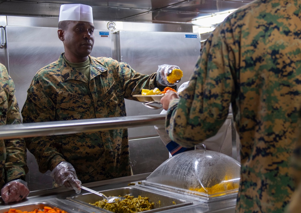 USS Somerset Celebrates Thanksgiving