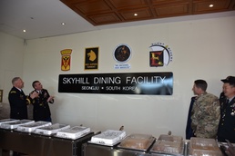 LTG Bills visits CTF Defender to serve Thanksgiving meals, recognize dining facility’s official opening