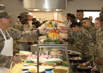 SOUTHCOM & JTF Leaders celebrate Thanksgiving with Troopers