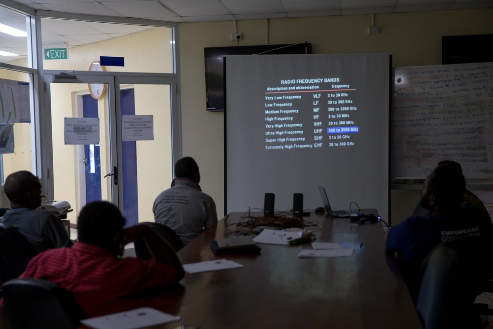 Koa Moana teaches a Field Expedient Antennas and HF Radio Fundamentals Class