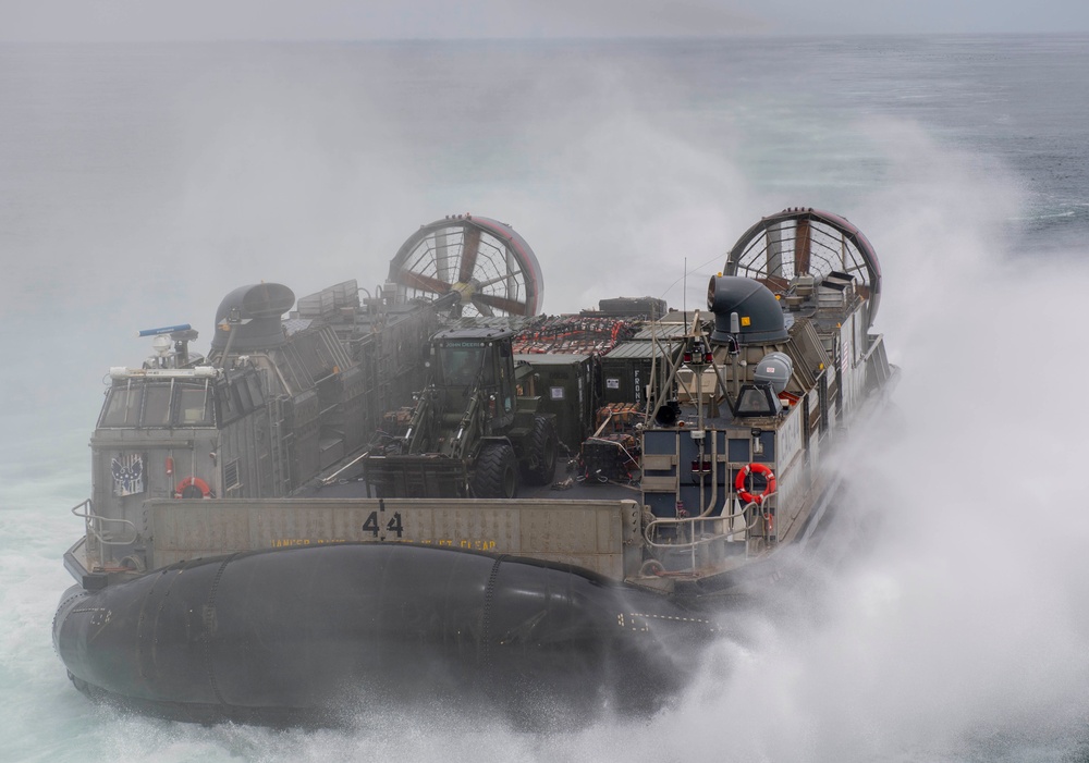 USS Somerset Participates in Humanitarian Assistance and Disaster Relief Exercise