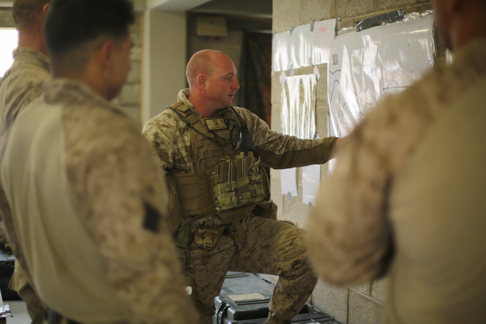 3/4 Conducts Embassy Reinforcement Drills