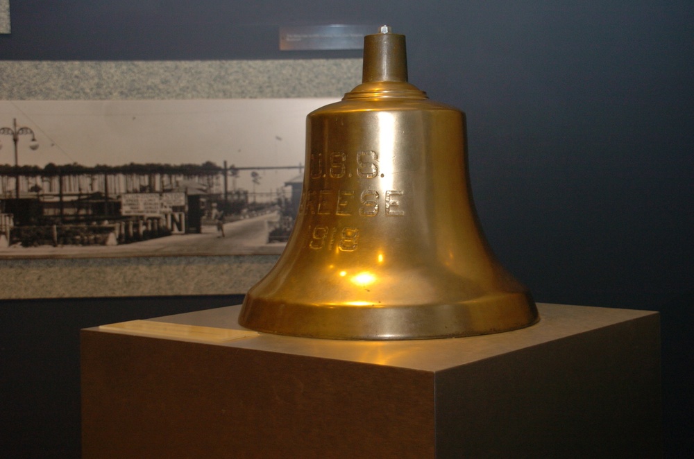 Ship's bell from USS Breese (DD 122)