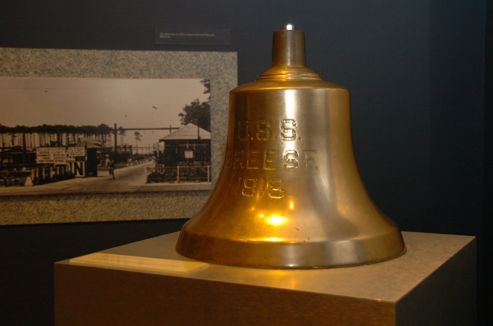 Ship's bell from USS Breese (DD 122)