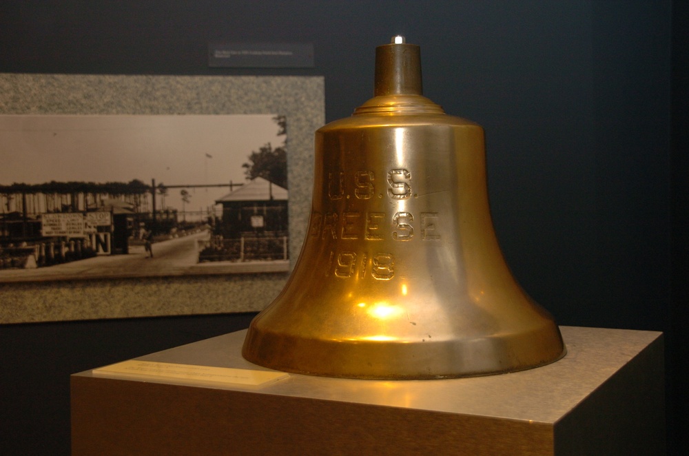 Ship's bell from USS Breese (DD 122)